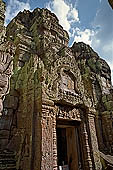 Preah Khan - bas-reliefs of the inner temple